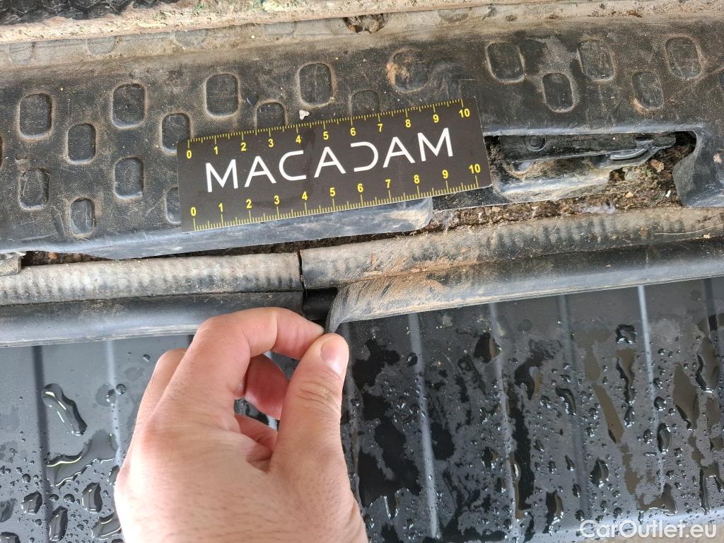  Renault  Trafic  Fourgon L2H1 3T Grand Confort 2.0 dCi 130CV BVM6 E6d #86