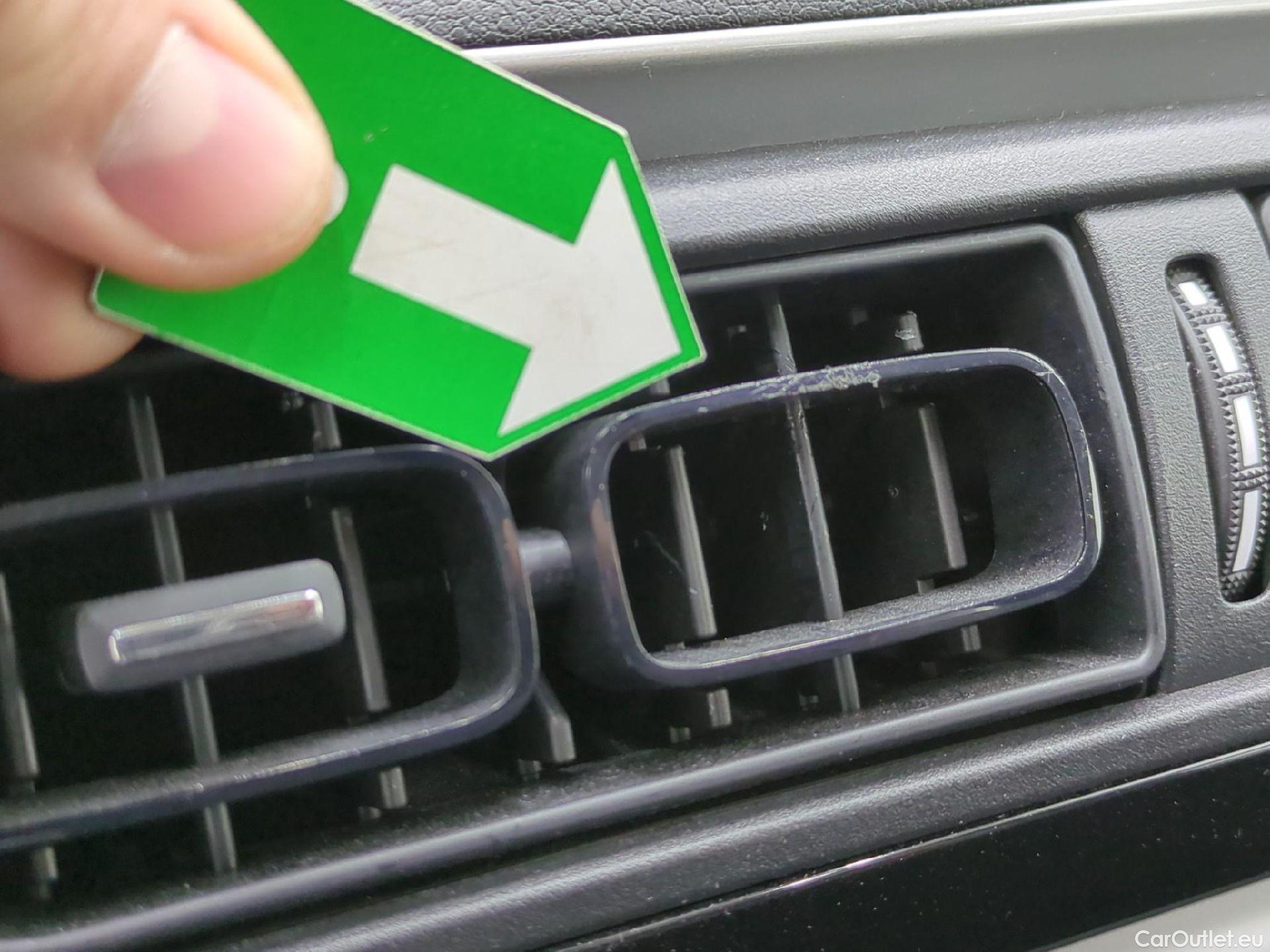  Citroen  C3 CITROEN  Société / 2020 / 5P / Berline PureTech 83 S&S BVM Feel Nav #2