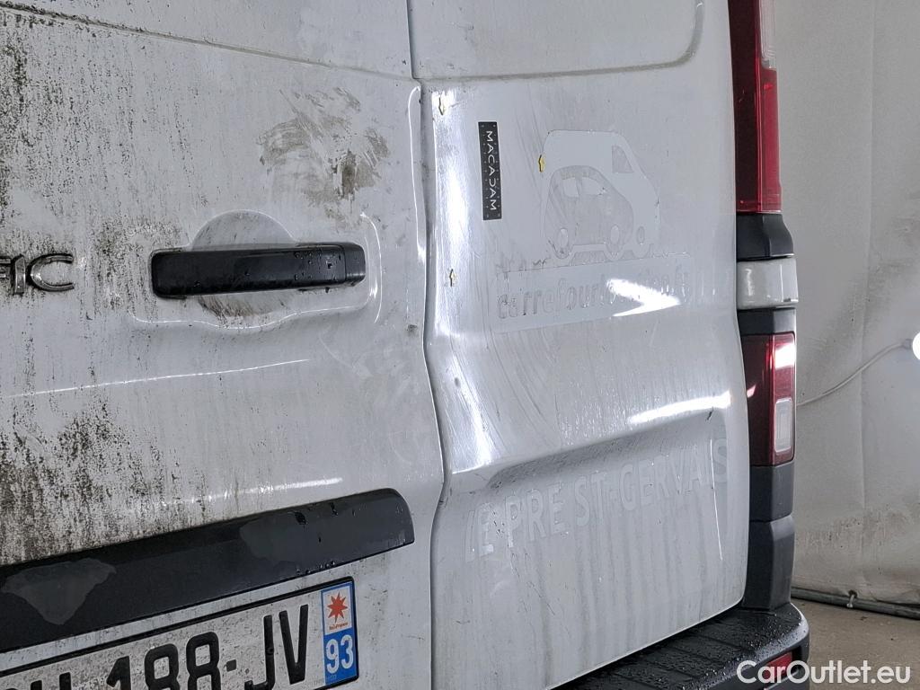  Renault  Trafic  Fourgon L2H1 3T Grand Confort 2.0 dCi 130CV BVM6 E6d #73