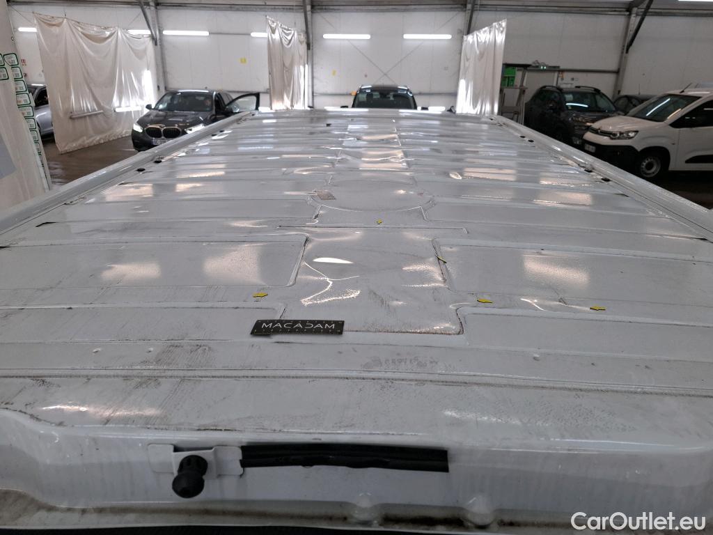  Renault  Trafic  Fourgon L2H1 3T Grand Confort 2.0 dCi 130CV BVM6 E6d #39