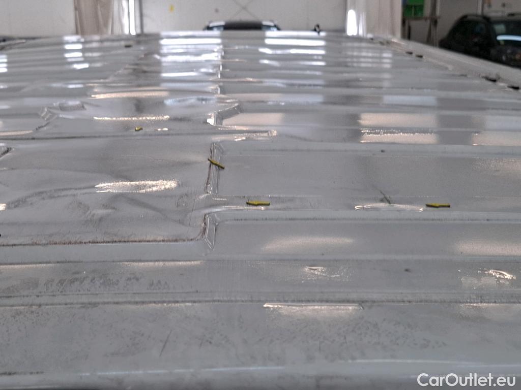  Renault  Trafic  Fourgon L2H1 3T Grand Confort 2.0 dCi 130CV BVM6 E6d #42