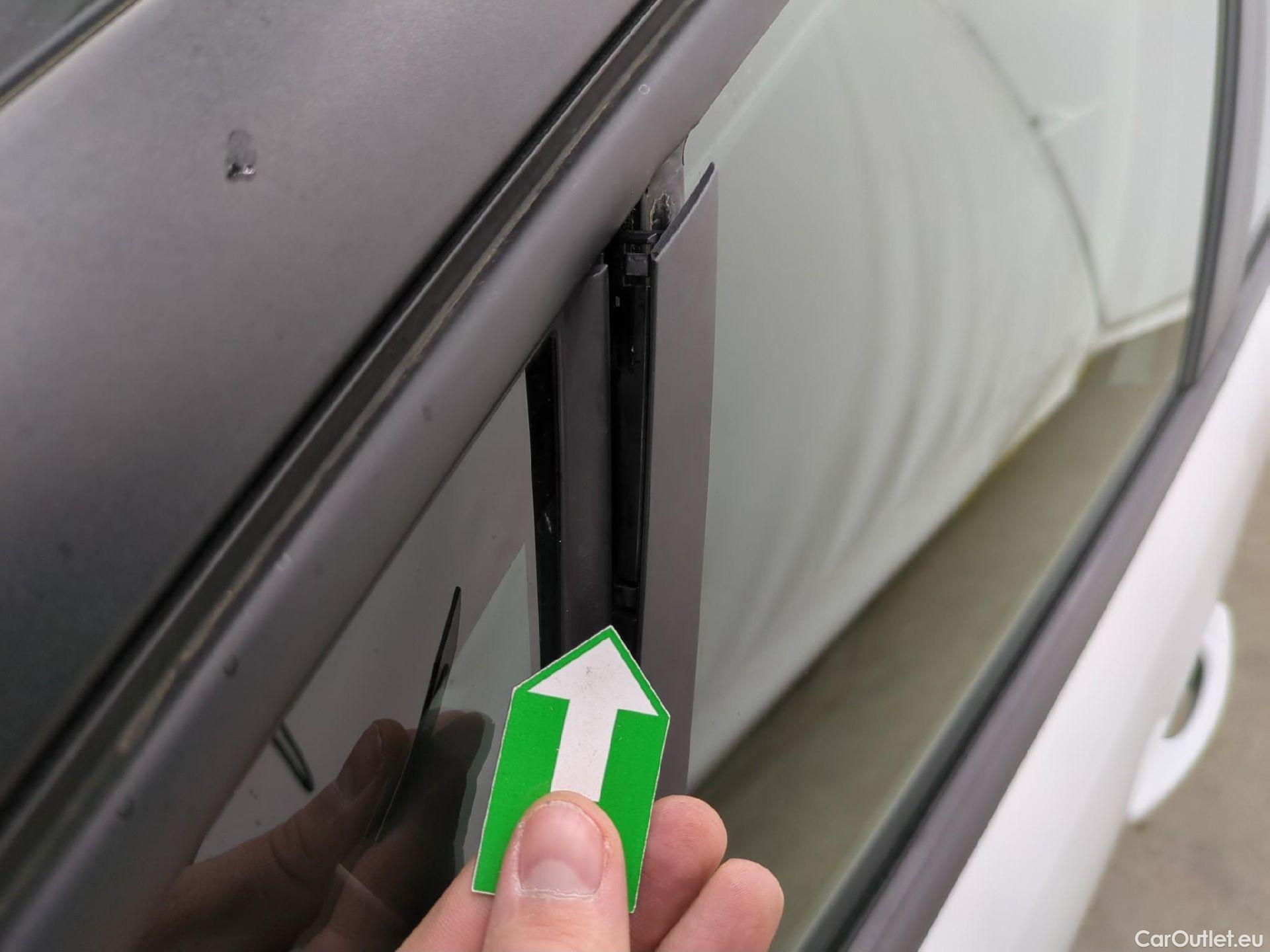  Citroen  C3 CITROEN  Société / 2020 / 5P / Berline PureTech 83 S&S BVM Feel Nav #9