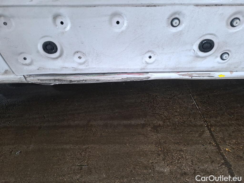  Renault  Trafic  Fourgon L2H1 3T Grand Confort 2.0 dCi 130CV BVM6 E6d #37