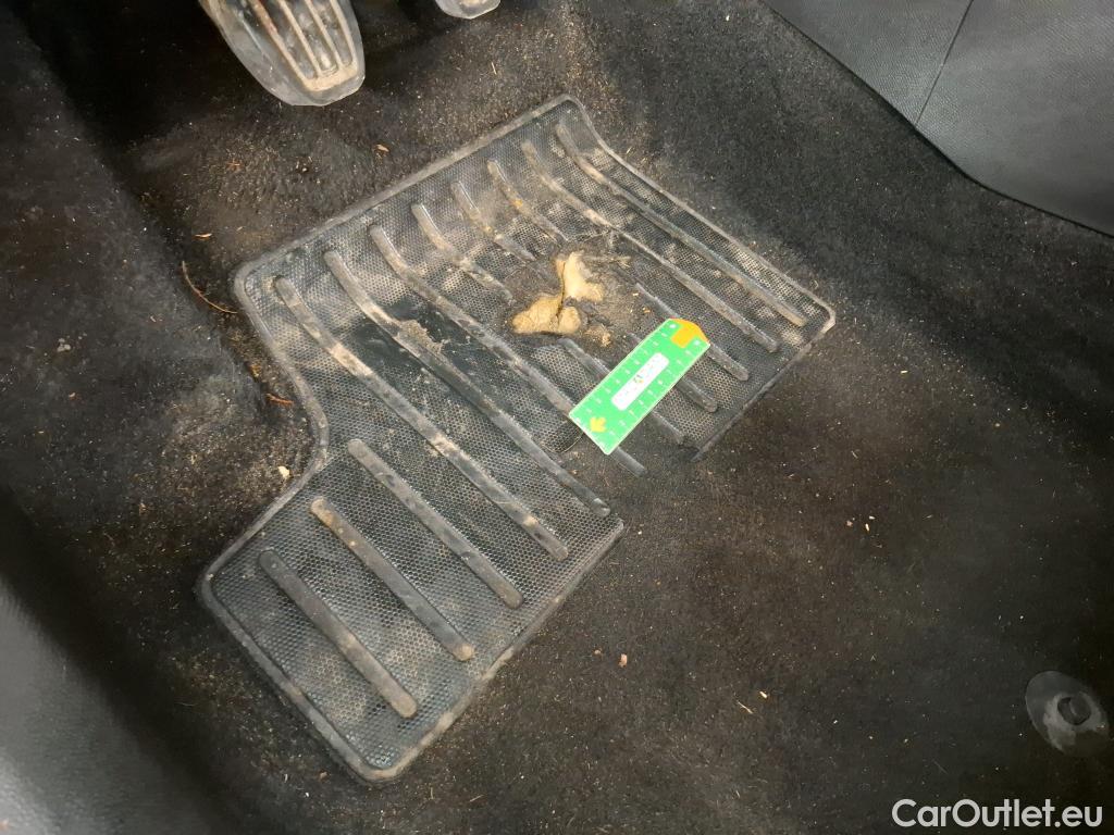  Peugeot  2008  Active Business 1.2 PureTech 100CV BVM6 E6d #1