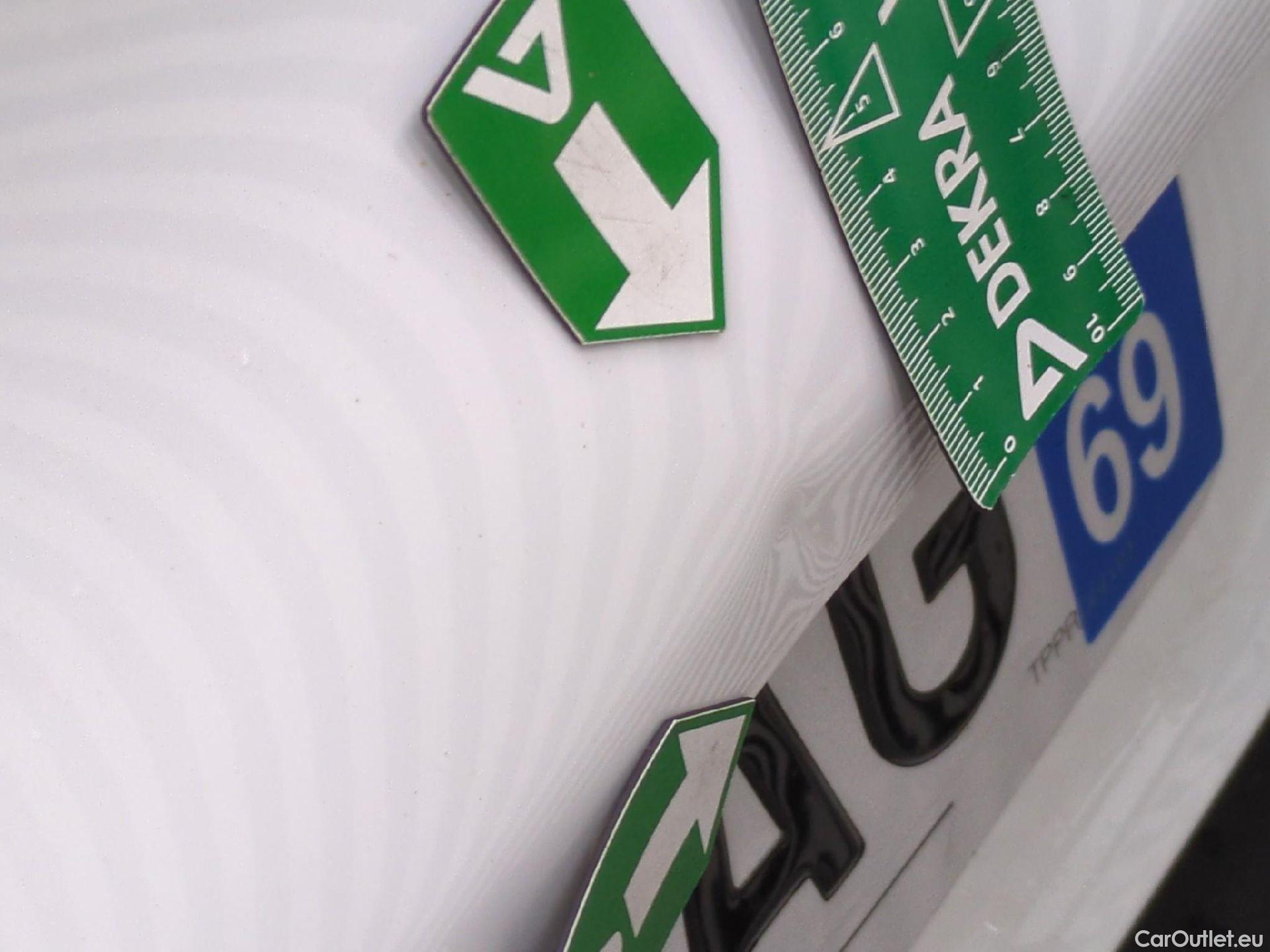  Citroen  C3 CITROEN  Société / 2020 / 5P / Berline PureTech 83 S&S BVM Feel Nav #37