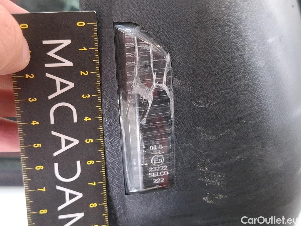  Renault  Trafic  Fourgon L2H1 3T Grand Confort 2.0 dCi 130CV BVM6 E6d #105