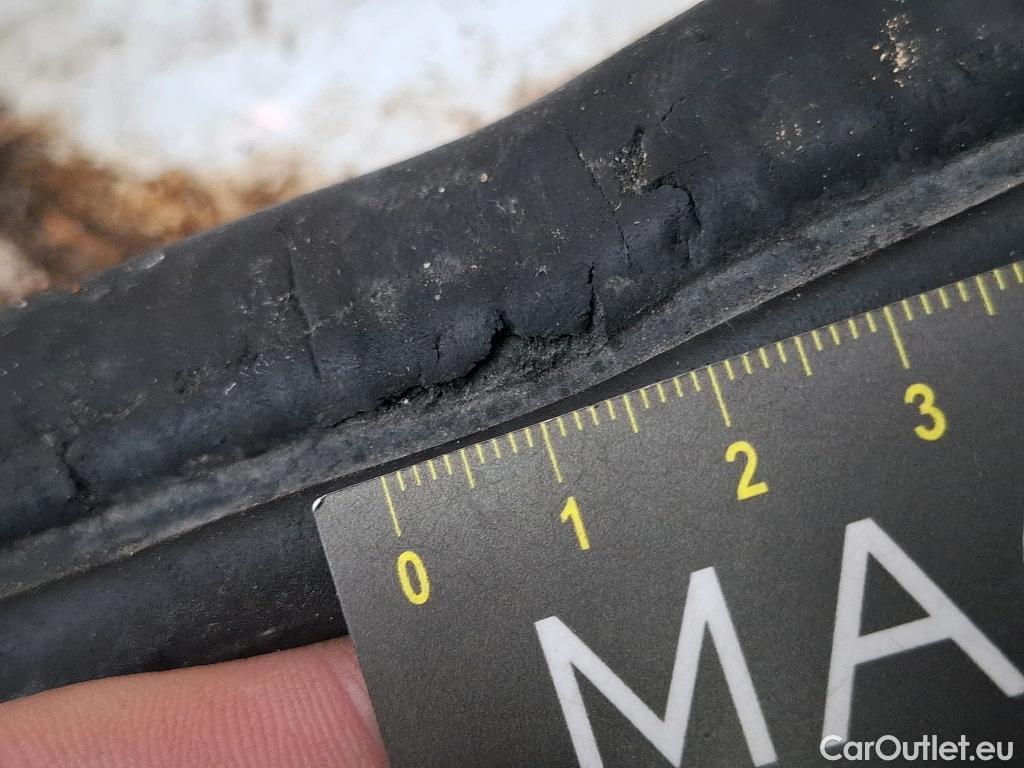  Renault  Trafic  Fourgon L2H1 3T Grand Confort 2.0 dCi 130CV BVM6 E6d #93