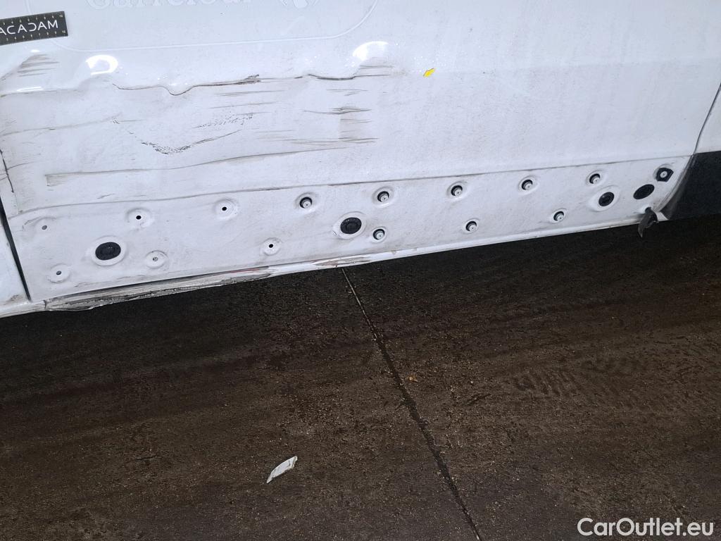  Renault  Trafic  Fourgon L2H1 3T Grand Confort 2.0 dCi 130CV BVM6 E6d #83