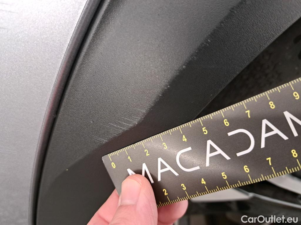  Peugeot  2008  Allure Pack 1.5 HDi 110CV BVM6 E6d #74