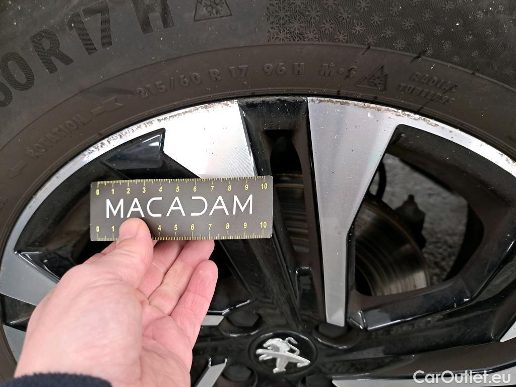  Peugeot  2008  Allure Pack 1.5 HDi 110CV BVM6 E6d #63