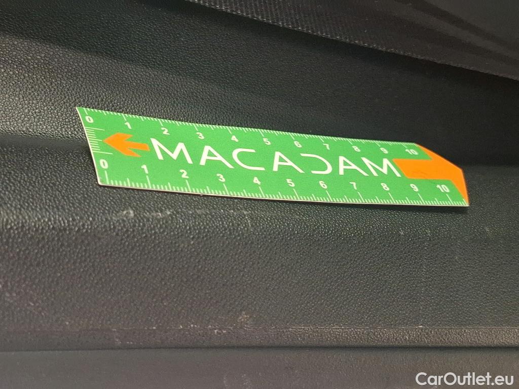  Citroen  C3 CITROEN  5p Berline BlueHDi 75 S&S BVM 83G Feel Business #25