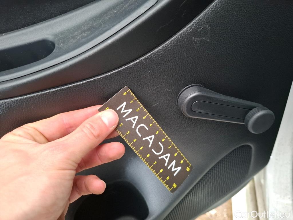  Toyota  Yaris TOYOTA  Hybride / 2019 / 5P / Berline Hybride 116h Dynamic Business Beyond Zer #15