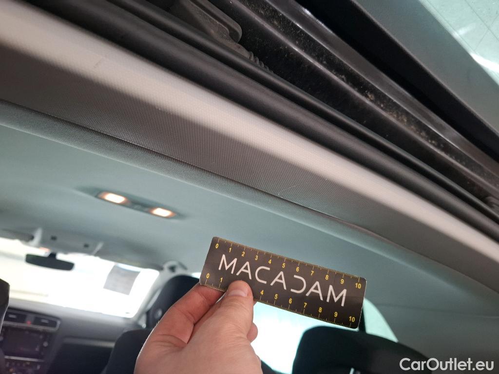  Volkswagen  Golf  VOLKSWAGEN 5p Berline 1.6 TDI 115 DSG7 Confort Business BMT #64