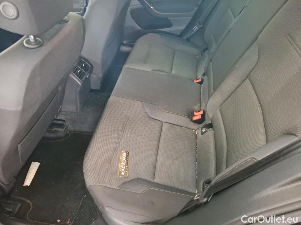  Volkswagen  Golf  VOLKSWAGEN 5p Berline 1.6 TDI 115 DSG7 Confort Business BMT #73