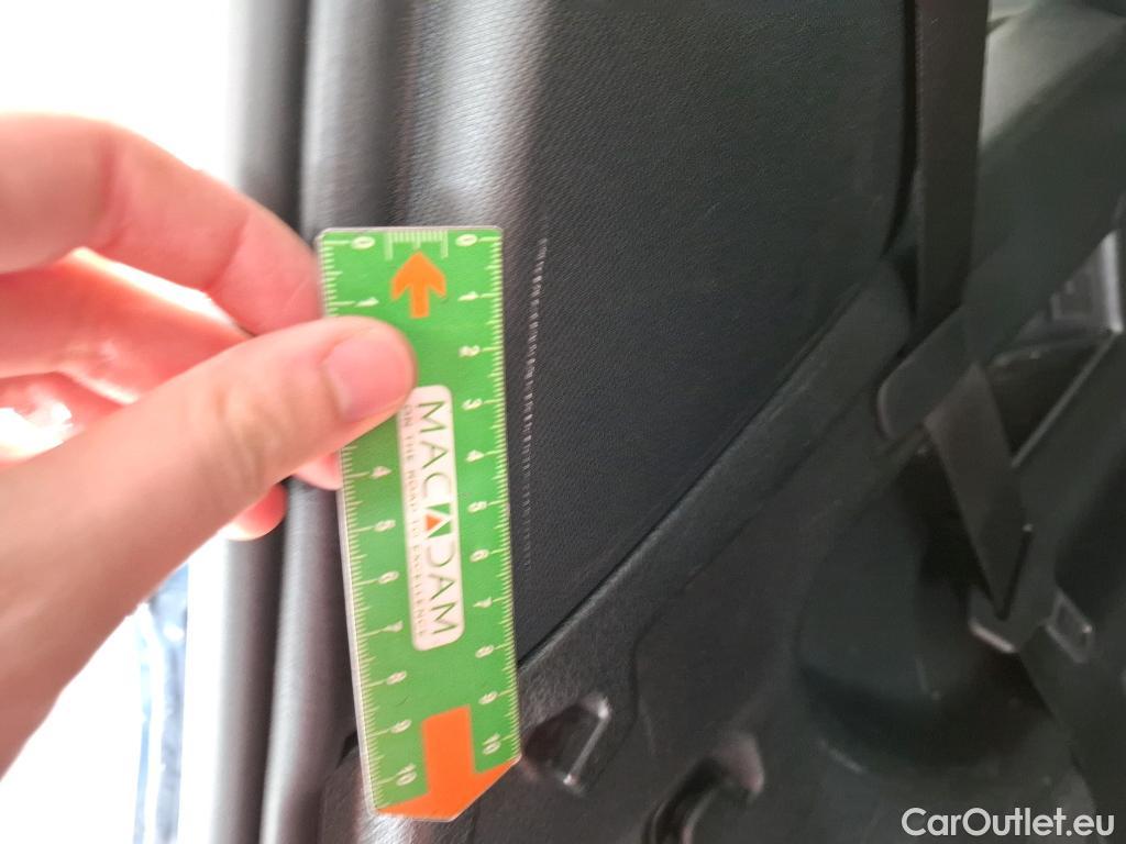  Mercedes  GLB MERCEDES-BENZ  / 2019 / 5P / SUV  200 d AMG Line #22