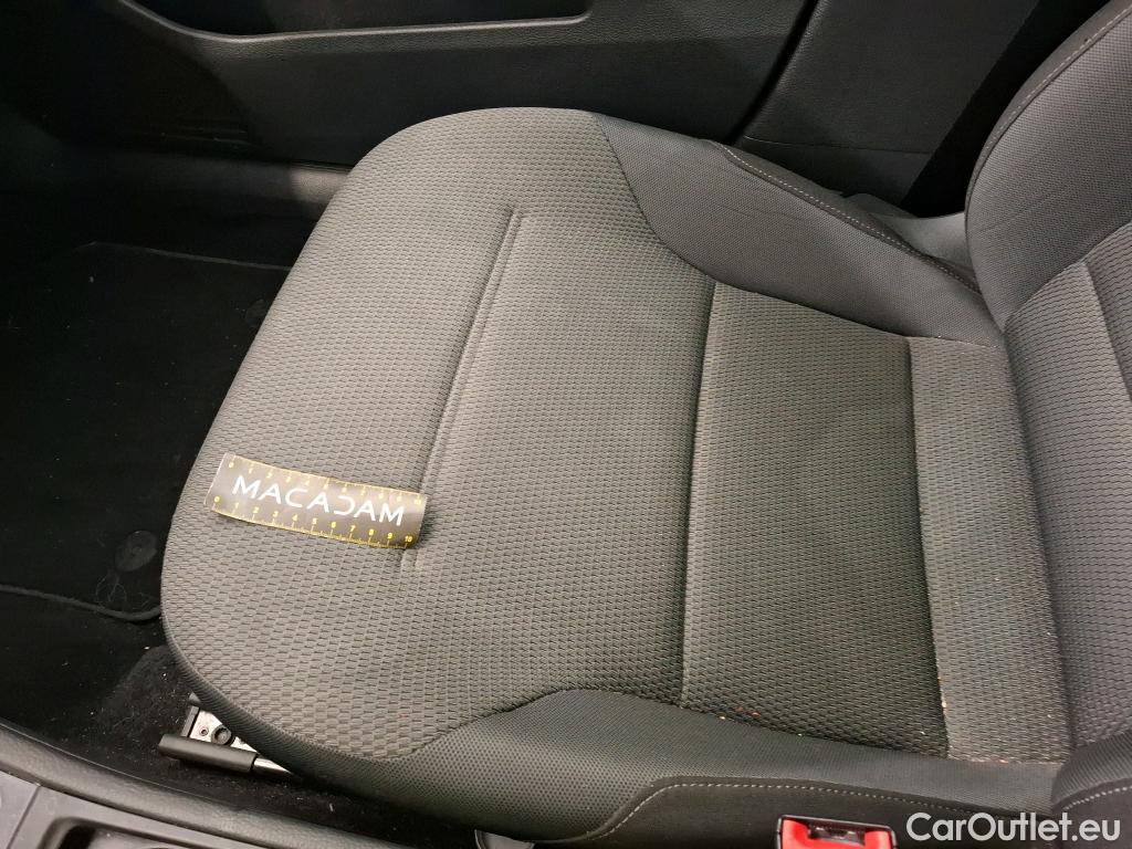  Volkswagen  Golf  VOLKSWAGEN 5p Berline 1.6 TDI 115 DSG7 Confort Business BMT #75