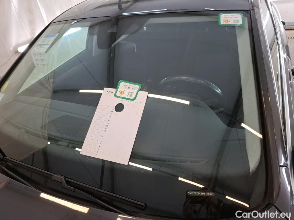  Volkswagen  Passat  Berline Business 2.0 TDI 120CV BVA7 E6d #1