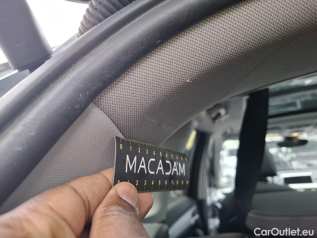  Bmw  X1 BMW  / 2019 / 5P / SUV sDrive18d xLine BVA8 #32