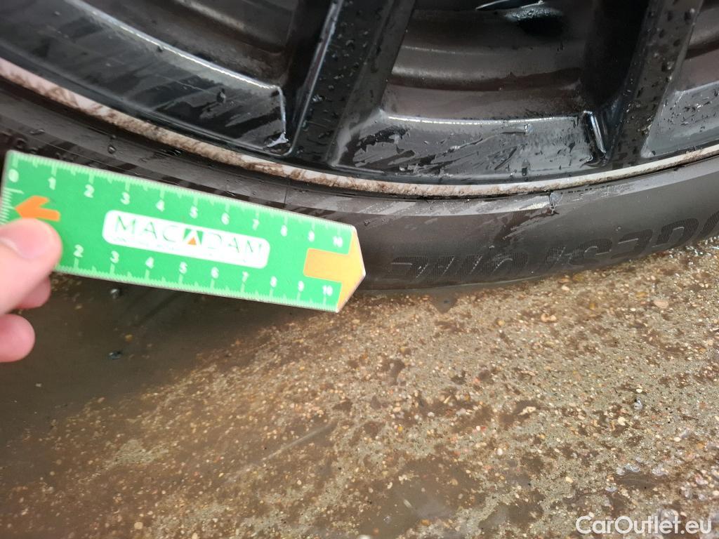  Mercedes  GLB MERCEDES-BENZ  / 2019 / 5P / SUV  200 d AMG Line #18