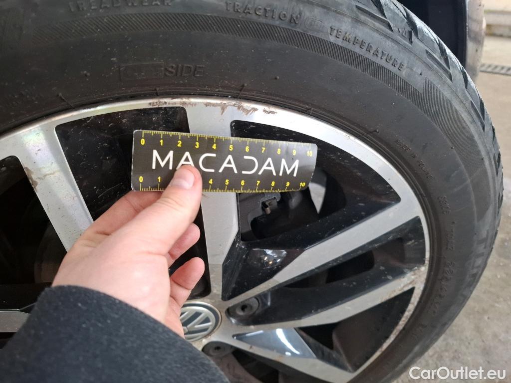  Volkswagen  Golf  VOLKSWAGEN 5p Berline 1.6 TDI 115 DSG7 Confort Business BMT #40