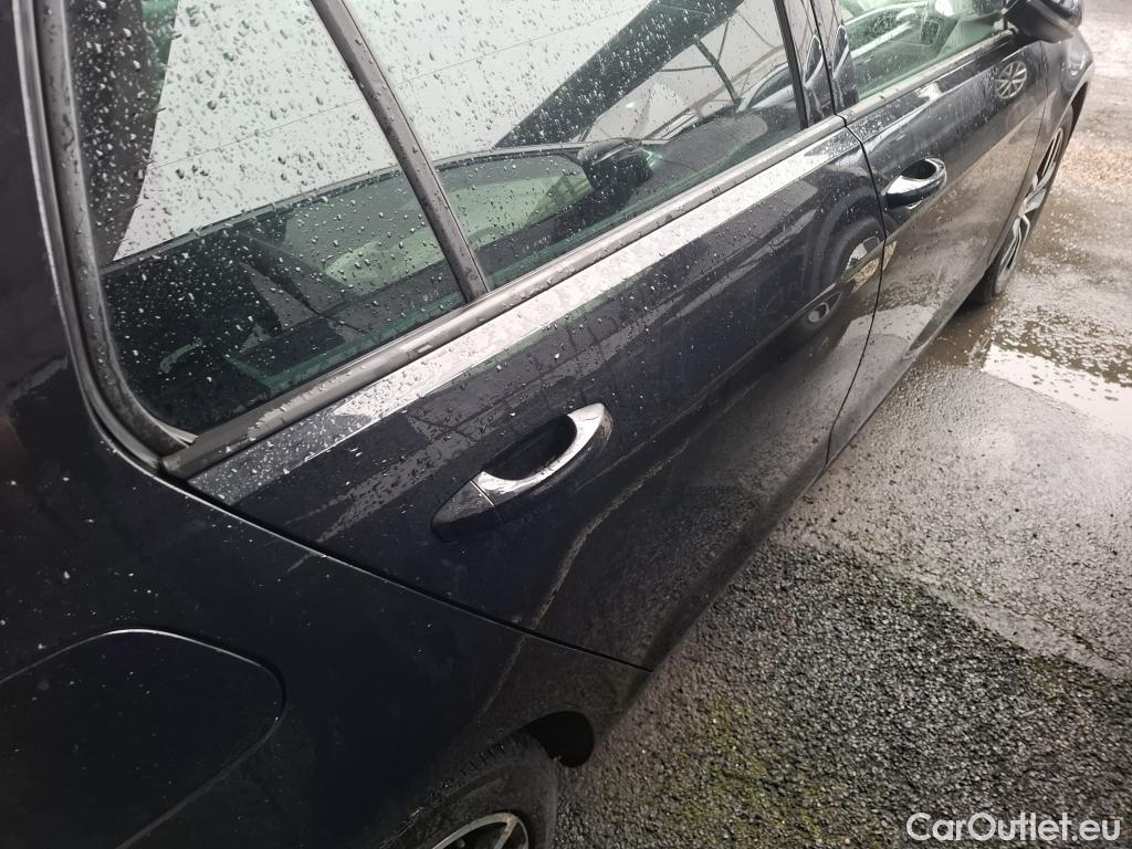  Volkswagen  Golf  VOLKSWAGEN 5p Berline 1.6 TDI 115 DSG7 Confort Business BMT #31