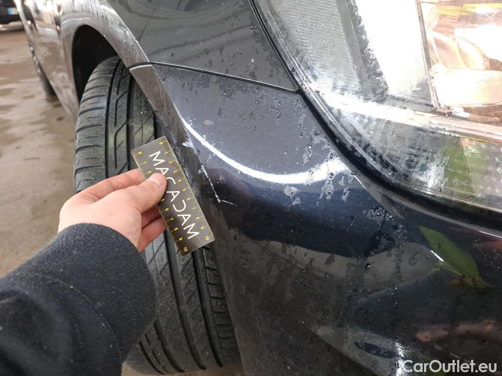  Volkswagen  Golf  VOLKSWAGEN 5p Berline 1.6 TDI 115 DSG7 Confort Business BMT #36