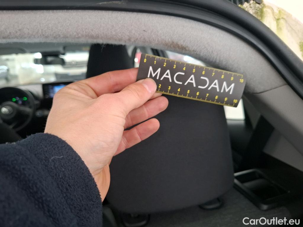  Toyota  Yaris TOYOTA  Hybride / 2019 / 5P / Berline Hybride 116h Dynamic Business Beyond Zer #31