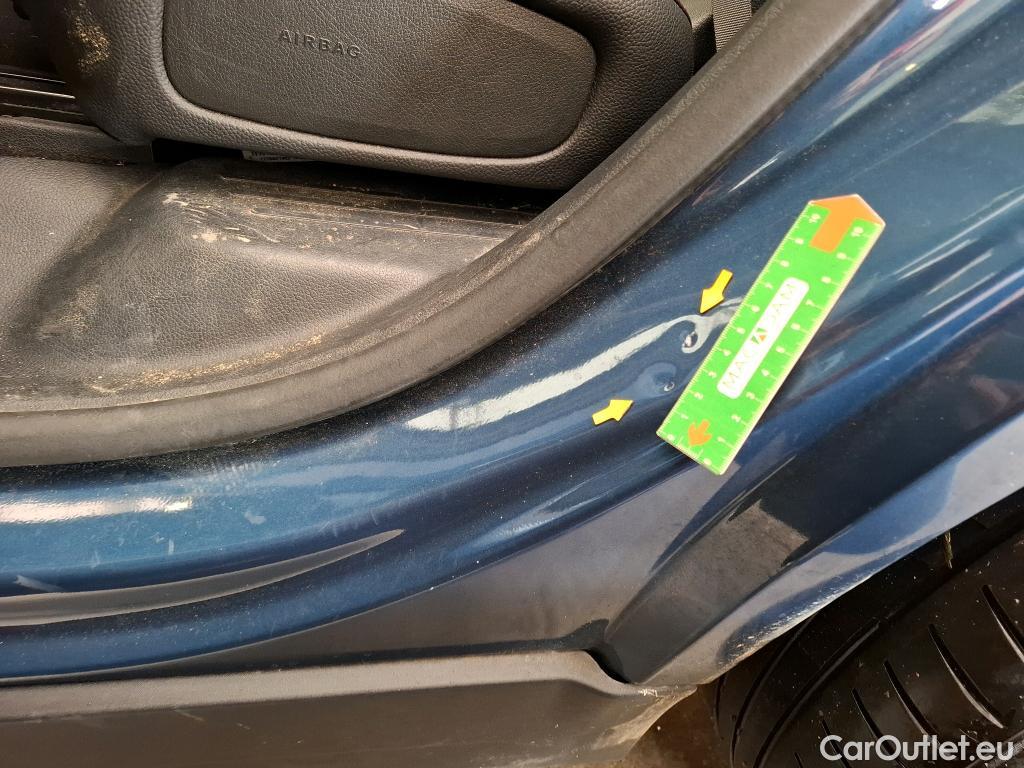  Mercedes  GLB MERCEDES-BENZ  / 2019 / 5P / SUV  200 d AMG Line #2