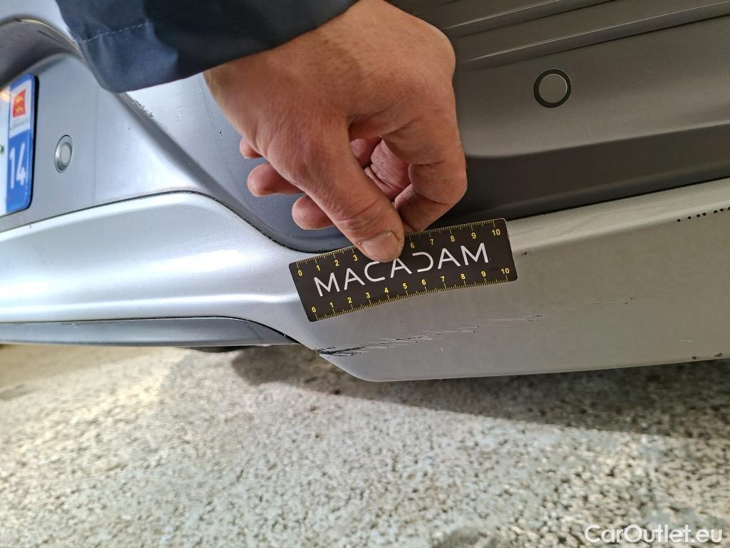  Hyundai   Ioniq Ioniq Business Hybrid 1.6 GDI 140CV BVA6 E6dT #36