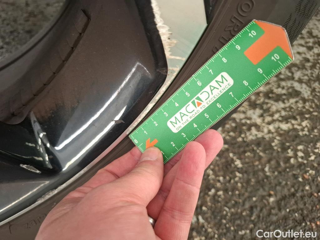  Nissan  Juke NISSAN  / 2019 / 5P / Crossover DIG-T 114 DCT Business+ OPERATION STOCK #9