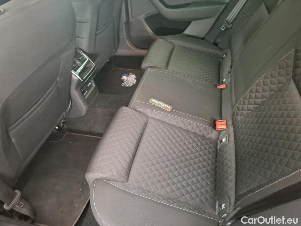  Skoda  Superb  Berline Business 2.0 TDI 120CV BVA7 E6d #29