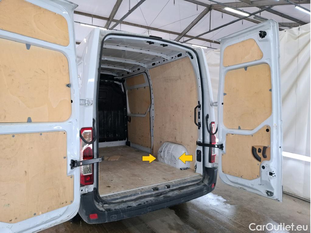  Renault  Master RENAULT  / 2019 / 4P / Fourgon tôlé FG Tr GCF F3500 L2H2 Blue dCi 145 EVIE #31