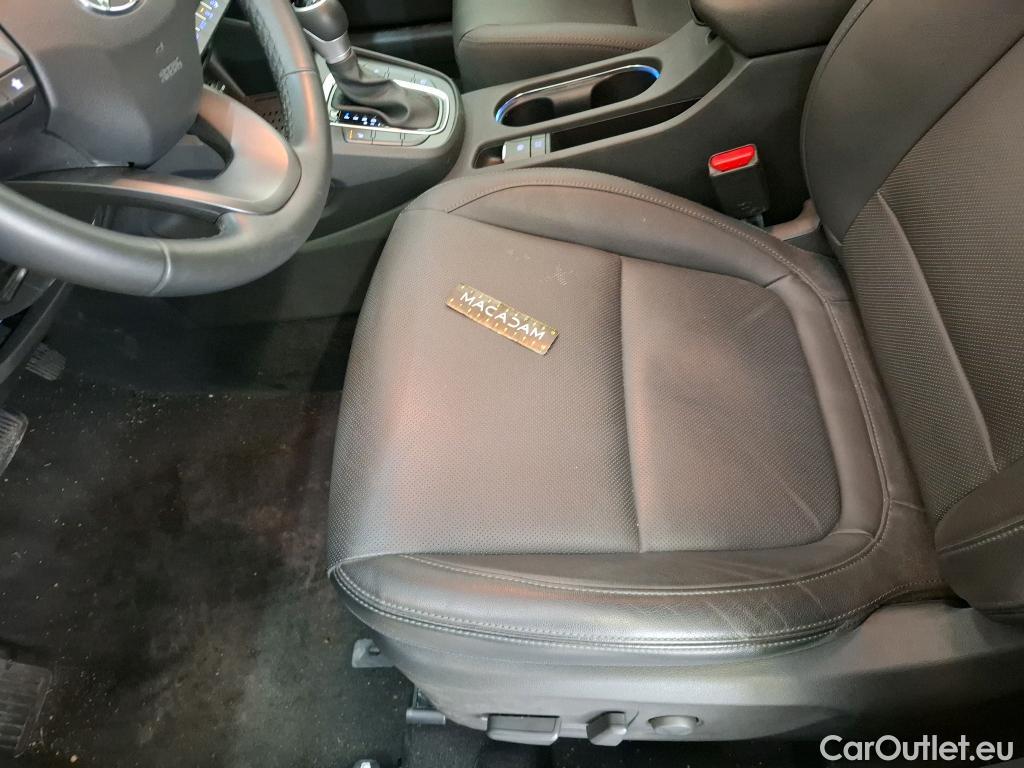  Hyundai  Konna HYUNDAI Kona / 2020 / 5P / SUV 1.6 HYBRID 141 EXECUTIVE HEV #29