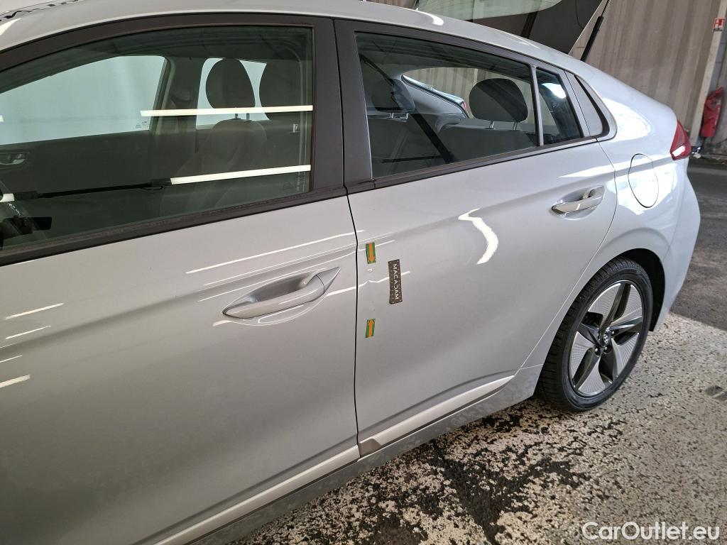  Hyundai   Ioniq Ioniq Business Hybrid 1.6 GDI 140CV BVA6 E6dT #1
