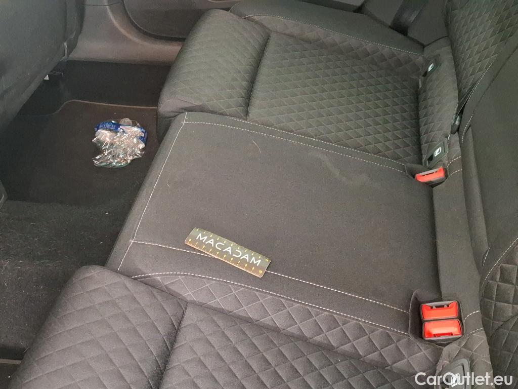  Skoda  Superb  Berline Business 2.0 TDI 120CV BVA7 E6d #30