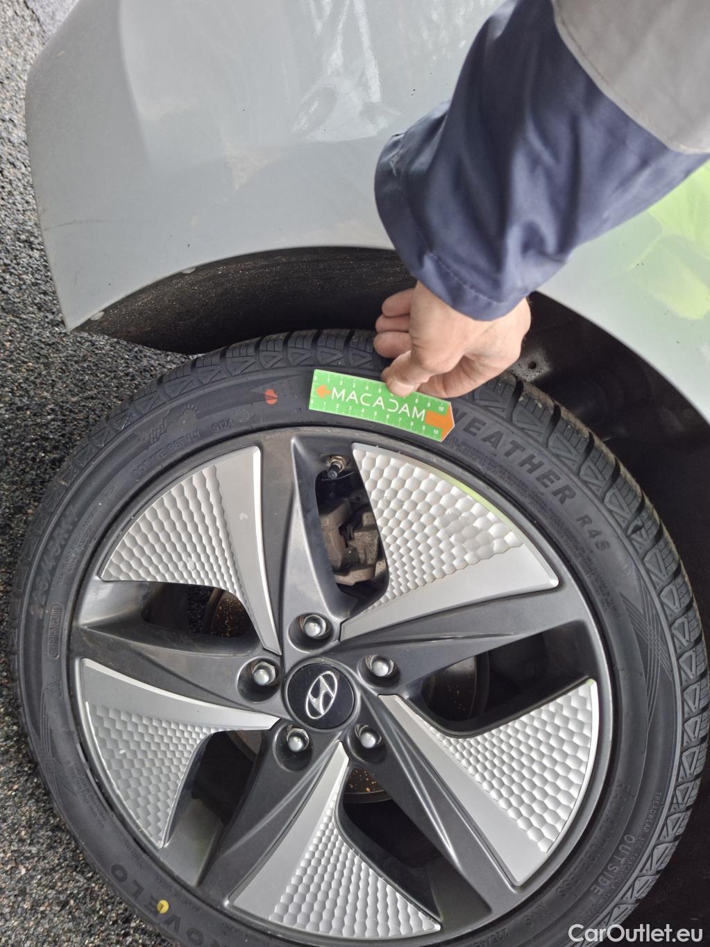  Hyundai   Ioniq Ioniq Business Hybrid 1.6 GDI 140CV BVA6 E6dT #41