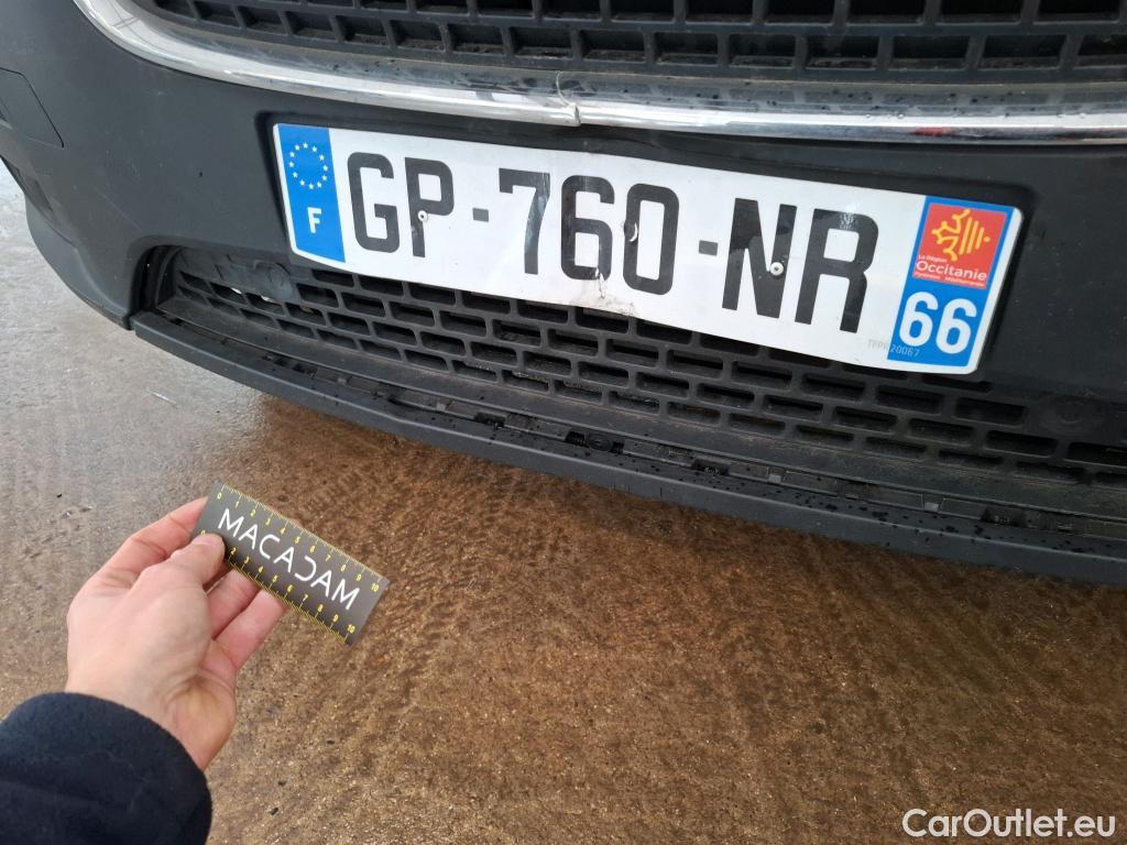  Renault  Master RENAULT  / 2019 / 4P / Fourgon tôlé FG Tr GCF F3500 L2H2 Blue dCi 145 EVIE #76