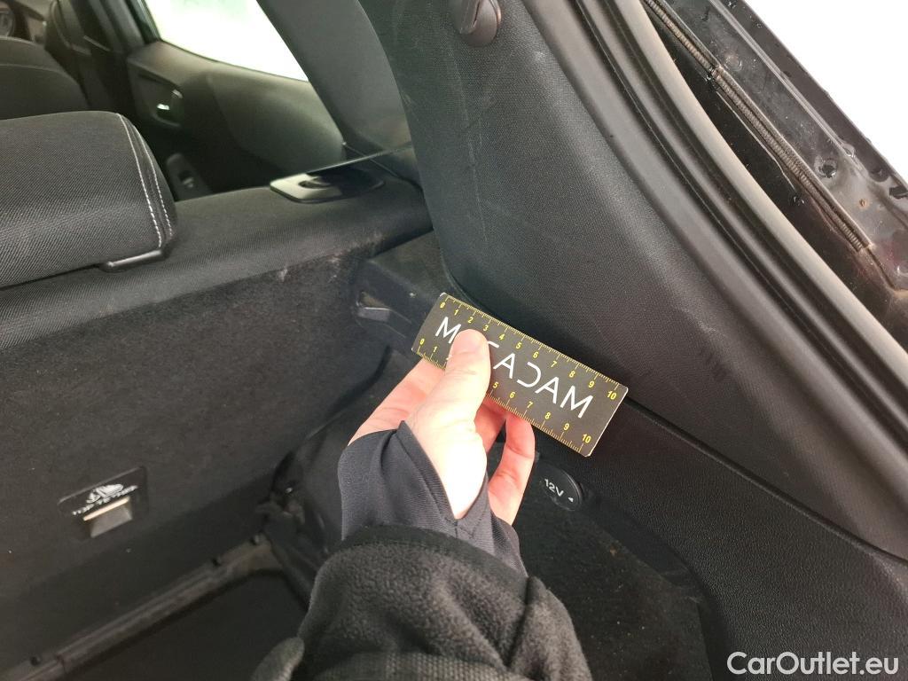  Ford  Puma FORD  / 2019 / 5P / SUV 1.0 EcoBoost Hybrid 125(mHEV) TITANIUM B #5