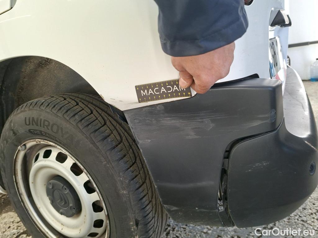  Citroen  Berlingo  Fourgon Club M 650 1.5 BlueHDi 75CV BVM5 E6dT #35