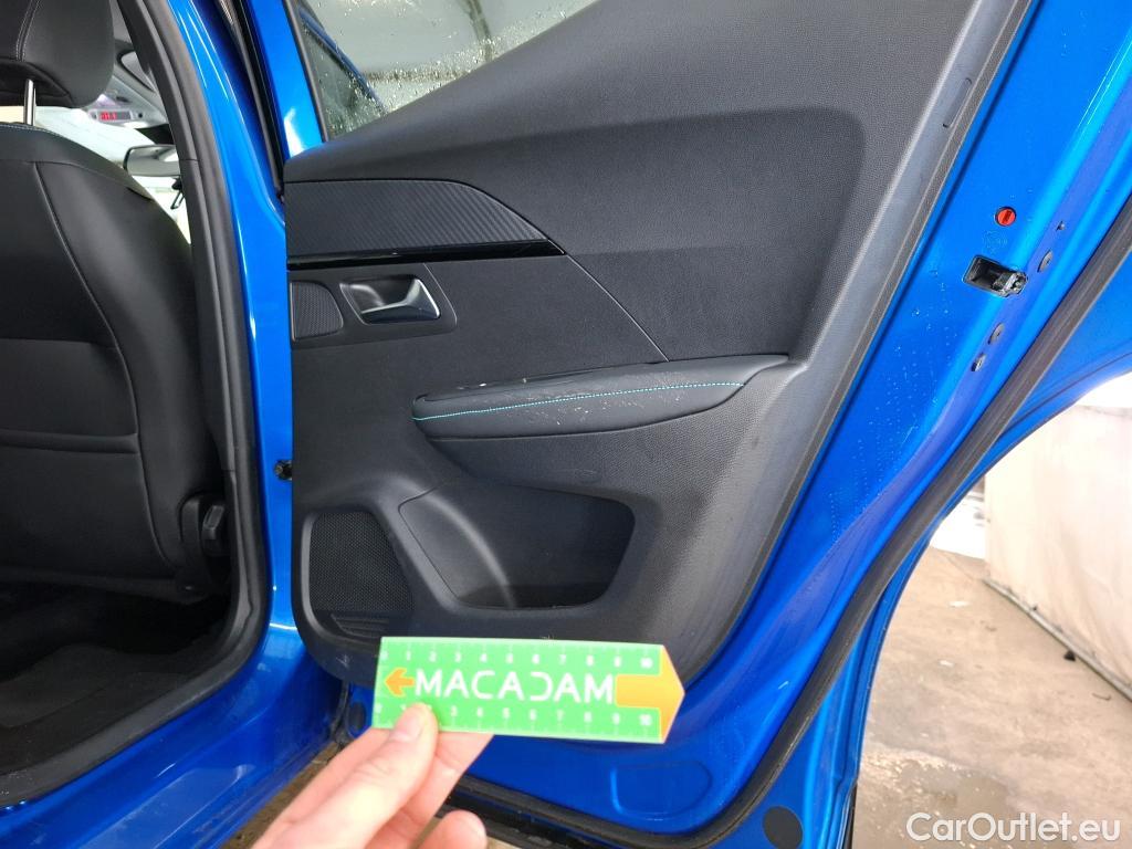  Peugeot  2008  Allure Pack 1.2 PureTech 130CV BVM6 E6d #9