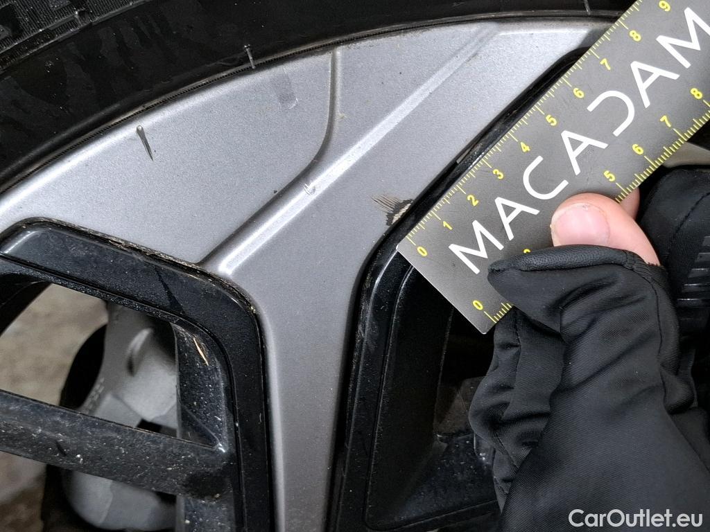  Citroen  C4  Berline Feel Pack 1.2 PureTech 130CV BVA8 6E #7