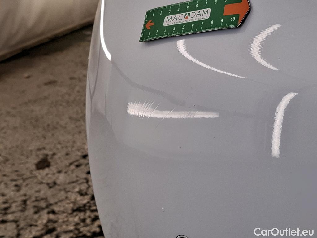  Renault  Clio  IV Business 0.9 TCe 90CV BVM5 E6 #2