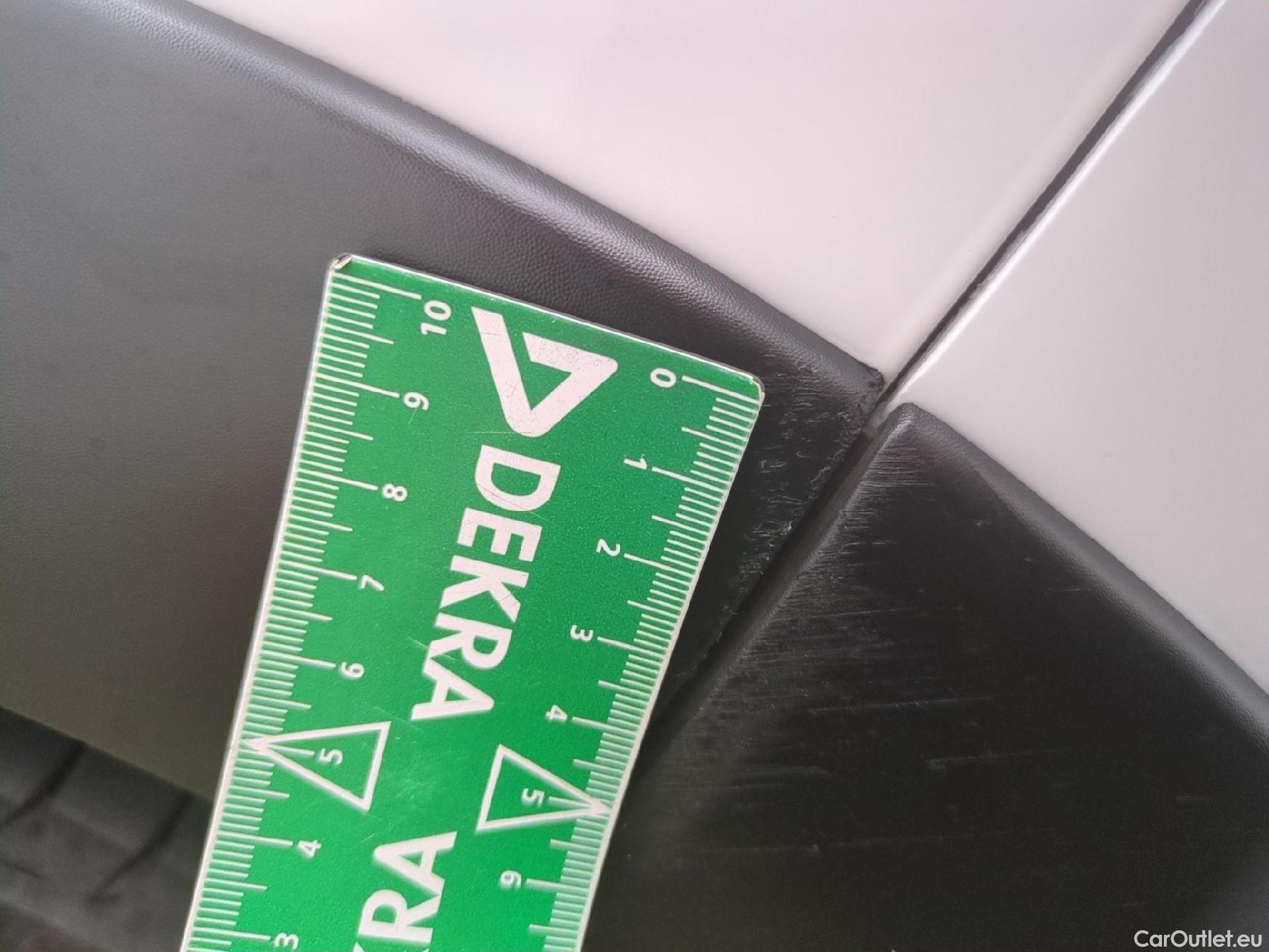  Citroen  C3  Société Feel 1.5 BlueHDI 100CV BVM6 E6dT #21