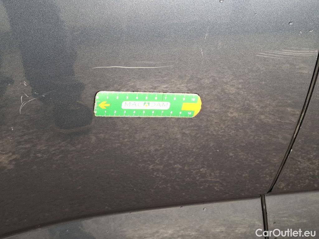  Renault  Megane  IV Berline 5pt. Business 1.5 dCi 115CV BVA7 E6d #9