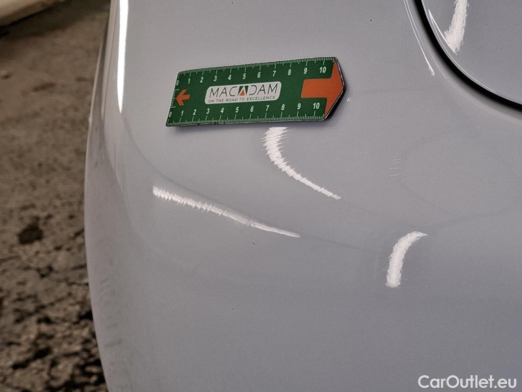  Renault  Clio  IV Business 0.9 TCe 90CV BVM5 E6 #3