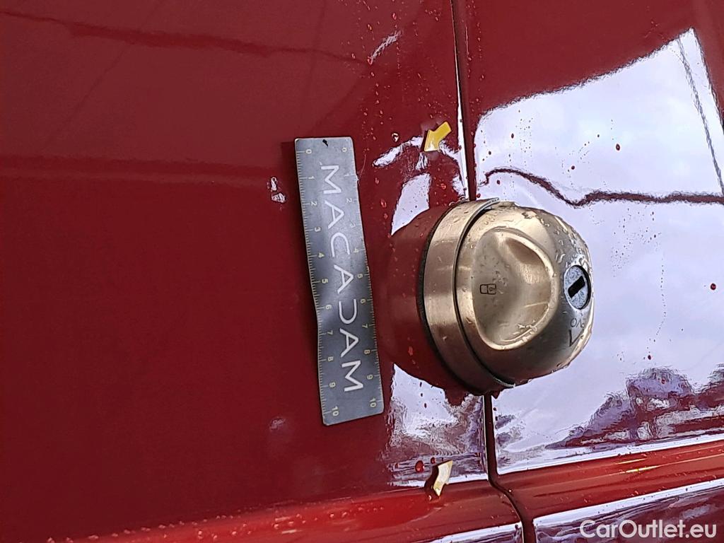  Volkswagen  Transporter VOLKSWAGEN  / 2019 / 4P / Fourgon tôlé 2.0 TDi 150 DSG7 L1H1 Business Line #9