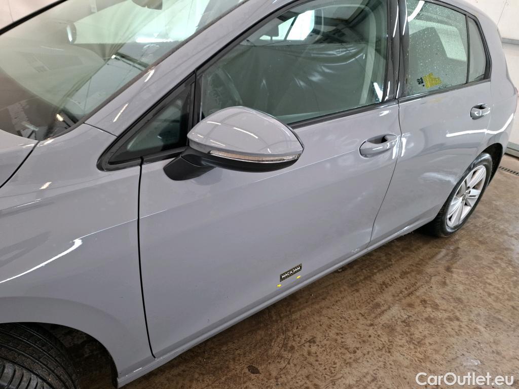  Volkswagen  Golf  VOLKSWAGEN / 2020 / 5P / Berline 1.0 eTSI OPF 110 DSG7 Life Business #1