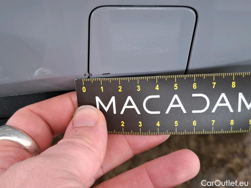  Volkswagen  Golf  VOLKSWAGEN / 2020 / 5P / Berline 1.0 eTSI OPF 110 DSG7 Life Business #9