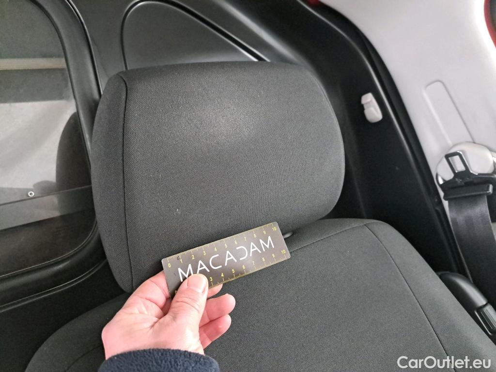  Volkswagen  Transporter VOLKSWAGEN  / 2019 / 4P / Fourgon tôlé 2.0 TDi 150 DSG7 L1H1 Business Line #19