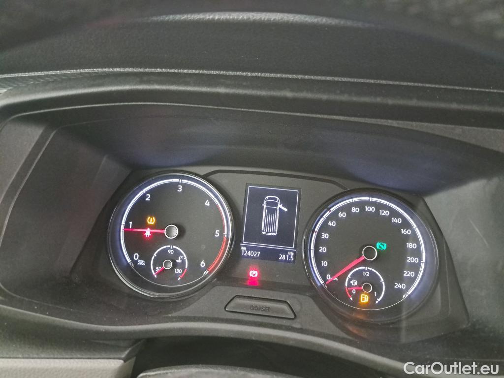  Volkswagen  Transporter VOLKSWAGEN  / 2019 / 4P / Fourgon tôlé 2.0 TDi 150 DSG7 L1H1 Business Line #23